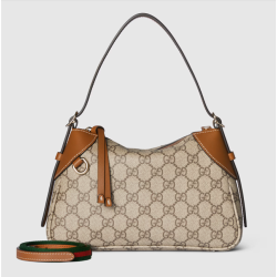 GG Emblem small shoulder bag