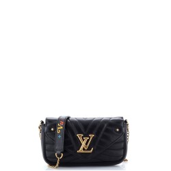 New Wave Chain Pochette Quilted Leather