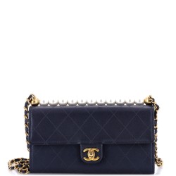 Chic Pearls Clutch with Chain Quilted Goatskin