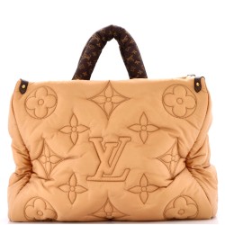 Pillow OnTheGo Tote Monogram Quilted Econyl Nylon GM