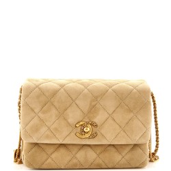 Precious Buttons Chain Flap Bag Quilted Velvet Mini