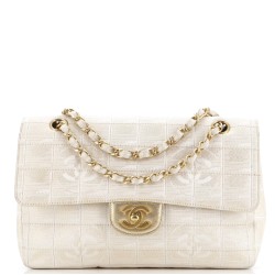 Travel Line Flap Bag Nylon Medium
