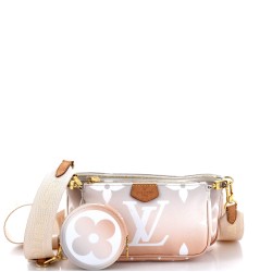 Multi Pochette Accessoires By The Pool Monogram Giant