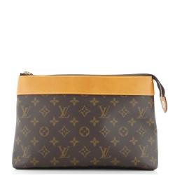 Pochette Voyage Souple Monogram Canvas