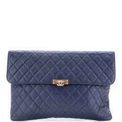 Golden Class O Case Clutch Quilted Caviar Large