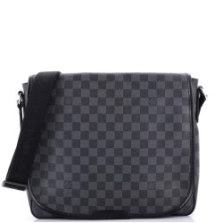 Daniel Messenger Bag Damier Graphite MM