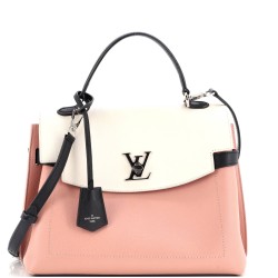 Lockme Ever Handbag Leather MM