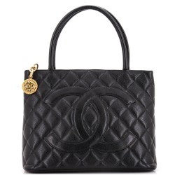 Medallion Tote Quilted Caviar