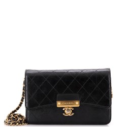 Logo Plate Wallet on Chain Quilted Goatskin