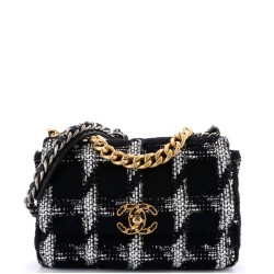 19 Flap Bag Quilted Tweed Medium