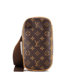 Pochette Gange Monogram Canvas