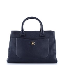 Neo Executive Tote Grained Calfskin Small