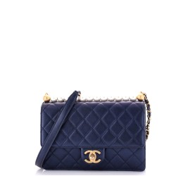 Chic Pearls Flap Bag Quilted Lambskin Small