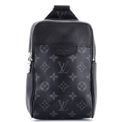 Outdoor Slingbag Monogram Taigarama