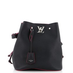 Lockme Bucket Bag Leather