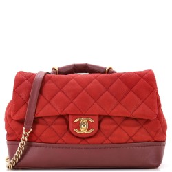 Globetrotter Flap Bag Quilted Caviar Medium