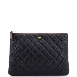 O Case Clutch Quilted Caviar Medium