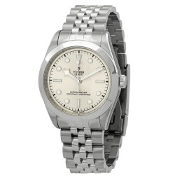 Black Bay 39 Automatic Chronometer Light Champagne Dial Unisex Watch M79660-0003